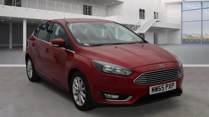 FORD FOCUS 1.0T EcoBoost Titanium Euro 6 (s/s) 5dr