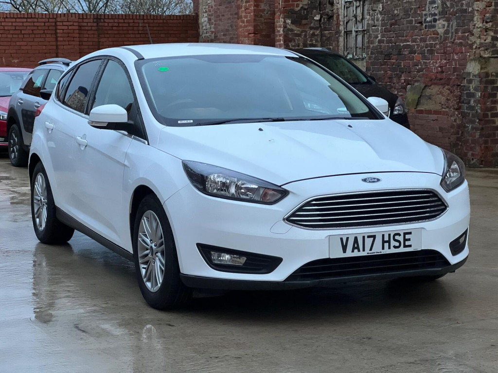 2017 Ford FOCUS