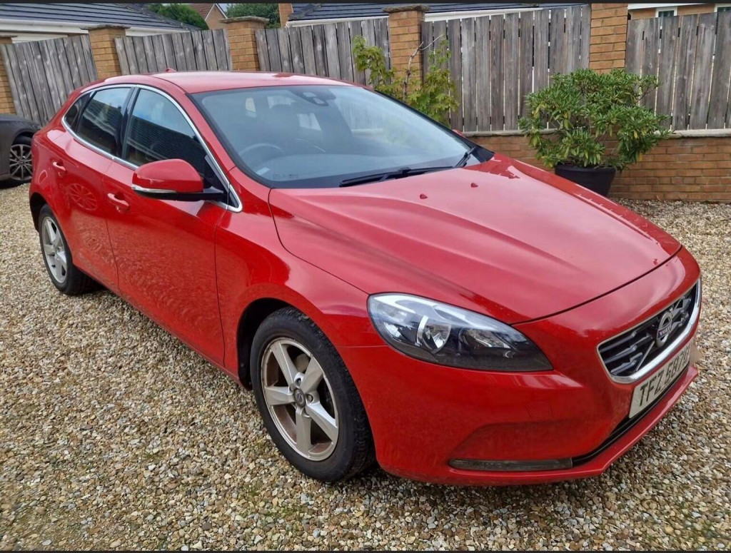 2014 Volvo V40